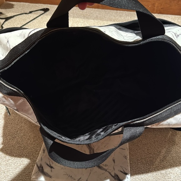Lesportsac Black and White Marble Duffel Bag - Picture 3 of 6